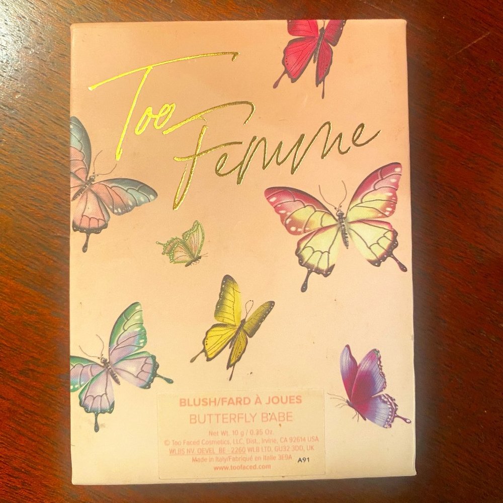 Too Faced Too Femme Butterfly Babe Blush Full Size 0.35oz with Mirror Compact